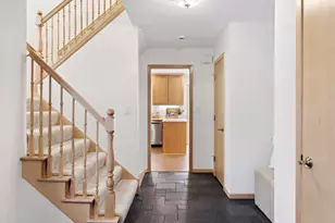 972 Lydia Dr W, Roseville, MN 55113 - Photo 3