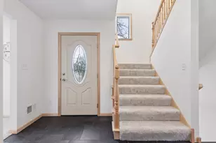 972 Lydia Dr W, Roseville, MN 55113 - Photo 5