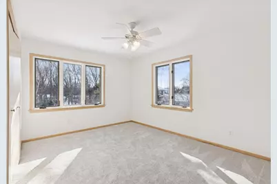 972 Lydia Drive W, Roseville, MN 55113 - Photo 41