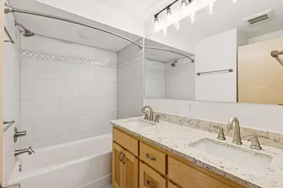 972 Lydia Drive W, Roseville, MN 55113 - Photo 45