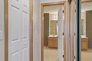 892 Braunworth Ct, Chaska, MN 55318 - Photo 23