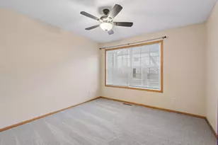 892 Braunworth Ct, Chaska, MN 55318 - Photo 27