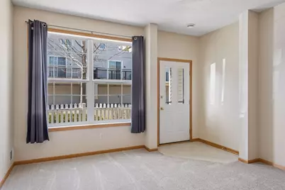 892 Braunworth Court, Chaska, MN 55318 - Photo 5