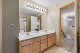 892 Braunworth Ct, Chaska, MN 55318 - Photo 25
