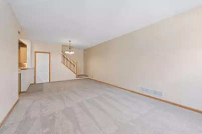 892 Braunworth Court, Chaska, MN 55318 - Photo 7