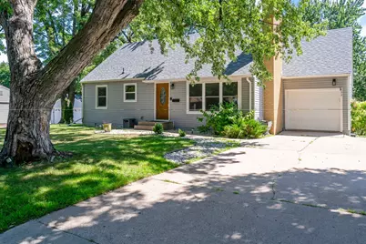853 Minnesota Street S, Shakopee, MN 55379 - Photo 17
