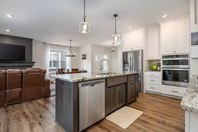 637 Maple Court, New Richmond, WI 54017 - Photo 13