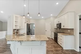 609 Augustana Ln, Albany, MN 56307 - Photo 7