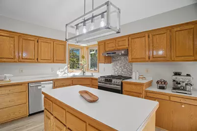 1136 County Road C2 W, Roseville, MN 55113 - Photo 7