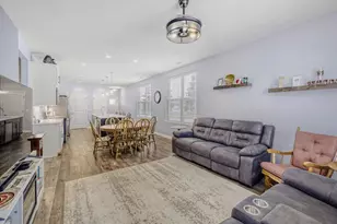 10298 Elm Ln, Rogers, MN 55374 - Photo 5