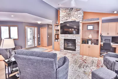 W10439 880th Avenue, River Falls, WI 54022 - Photo 21