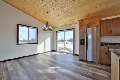 402 Norway Court, Staples, MN 56479 - Photo 11