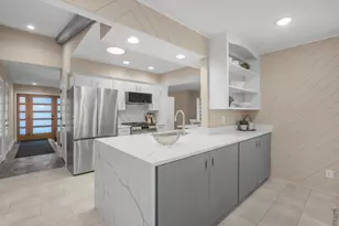 7700 Laurel Ave, Golden Valley, MN 55426 - Photo 11