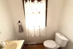 201 Main Ave, Chandler, MN 56122 - Photo 11