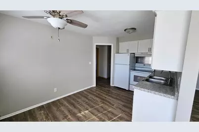 1820 Bromley Street, South Saint Paul, MN 55075 - Photo 9