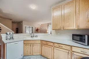 16373 Javari Ct, Lakeville, MN 55044 - Photo 11