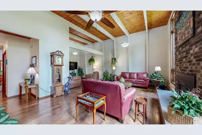 6317 Oak Meadow Lane NW, Rochester, MN 55901 - Photo 9