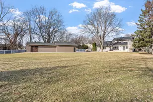 1144 Waldon Pl, Arden Hills, MN 55112 - Photo 13