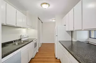 4110 Rahn Rd, Eagan, MN 55122 - Photo 11