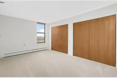 7600 Golden Valley Road #706, Golden Valley, MN 55427 - Photo 11