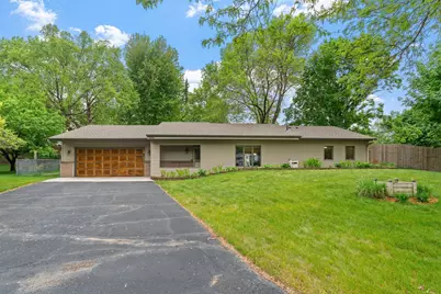 9069 Jeffery Avenue S, Cottage Grove, MN 55016 - Photo 3