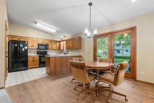 9069 Jeffery Ave S, Cottage Grove, MN 55016 - Photo 19