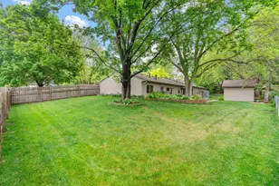 9069 Jeffery Ave S, Cottage Grove, MN 55016 - Photo 11