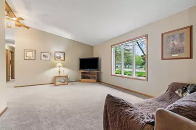 9069 Jeffery Avenue S, Cottage Grove, MN 55016 - Photo 15
