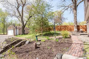 5434 Williston Rd, Minnetonka, MN 55345 - Photo 49