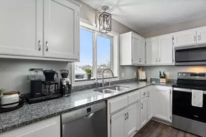 15241 Fluorine Street NW, Ramsey, MN 55303 - Photo 3