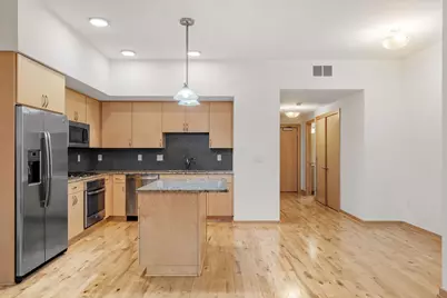 740 Portland Avenue #906, Minneapolis, MN 55415 - Photo 37