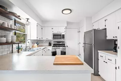 1496 Sunshine Circle, Chaska, MN 55318 - Photo 11