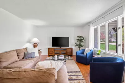 1496 Sunshine Circle, Chaska, MN 55318 - Photo 5