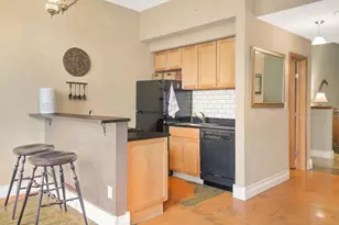 488 Wabasha St N, Saint Paul, MN 55102 - Photo 5