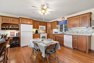 24301 W Cedar Lake Dr, New Prague, MN 56071 - Photo 11