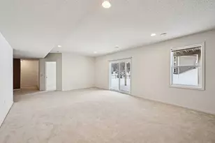 1442 Pebble Beach Dr, Woodbury, MN 55129 - Photo 19