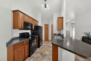 4320 Daffodil Ave SE, Rochester, MN 55904 - Photo 15