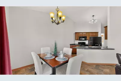 4320 Daffodil Avenue SE, Rochester, MN 55904 - Photo 11