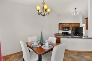 4320 Daffodil Ave SE, Rochester, MN 55904 - Photo 11