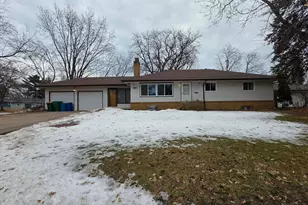 5530 Halifax Ave N, Brooklyn Center, MN 55429 - Photo 11