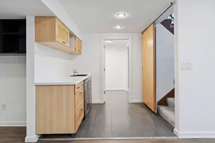 13124 April Ln, Minnetonka, MN 55305 - Photo 39