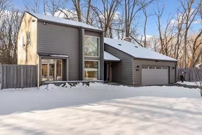 13124 April Lane, Minnetonka, MN 55305 - Photo 5