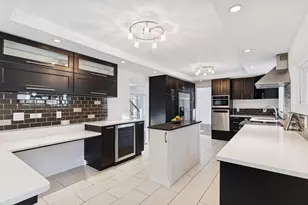 13124 April Ln, Minnetonka, MN 55305 - Photo 19