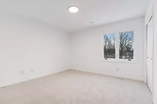 13124 April Ln, Minnetonka, MN 55305 - Photo 33