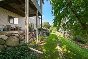 12406 Jasper Ln, Eden Prairie, MN 55347 - Photo 21