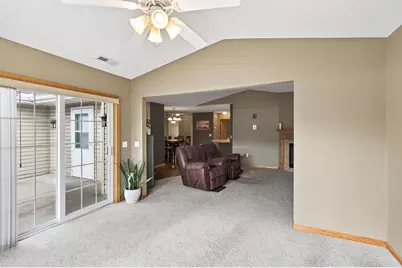 830 Roundhouse Street, Shakopee, MN 55379 - Photo 13