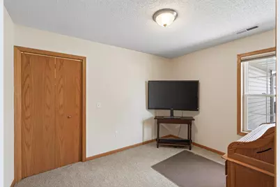 830 Roundhouse Street, Shakopee, MN 55379 - Photo 17