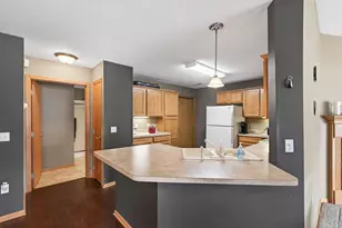 830 Roundhouse St, Shakopee, MN 55379 - Photo 5