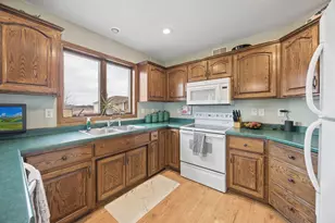 505 Walnut Ave, Holdingford, MN 56340 - Photo 11