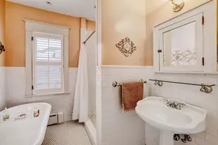 770 Ashland Ave, Saint Paul, MN 55104 - Photo 17